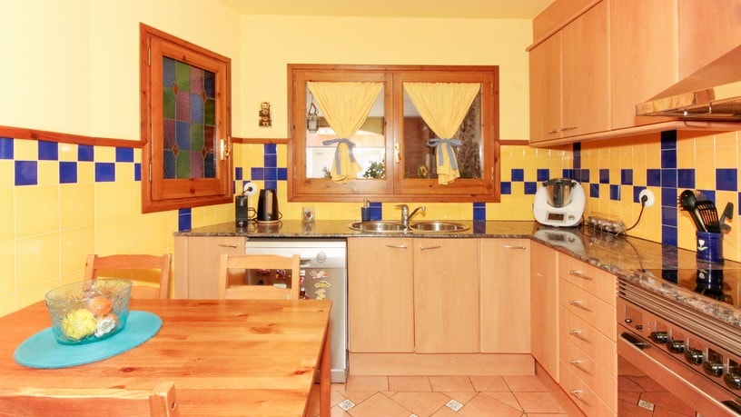 Chalet adosado en venta en carrer Carrer de Freixeneda