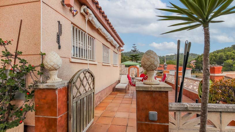 Casa en venta en avenida Avinguda Jardines