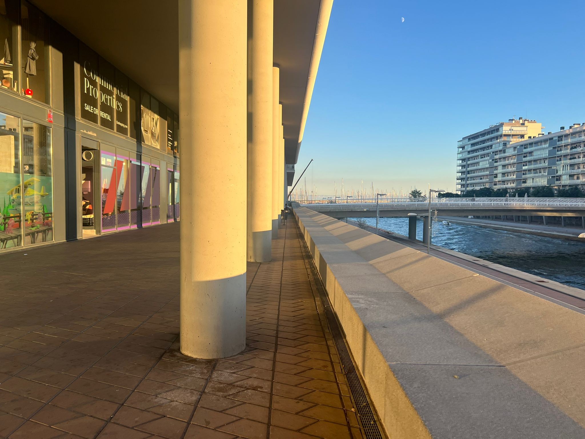 Locaux commerciaux à vendre à calle Progrés
