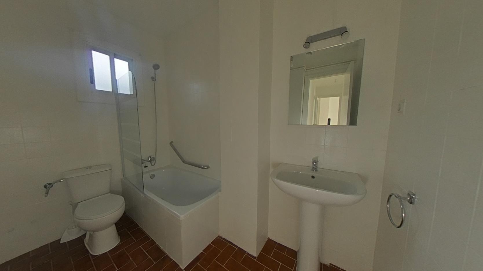 Piso en venta en calle  Antoni Gaudi 
