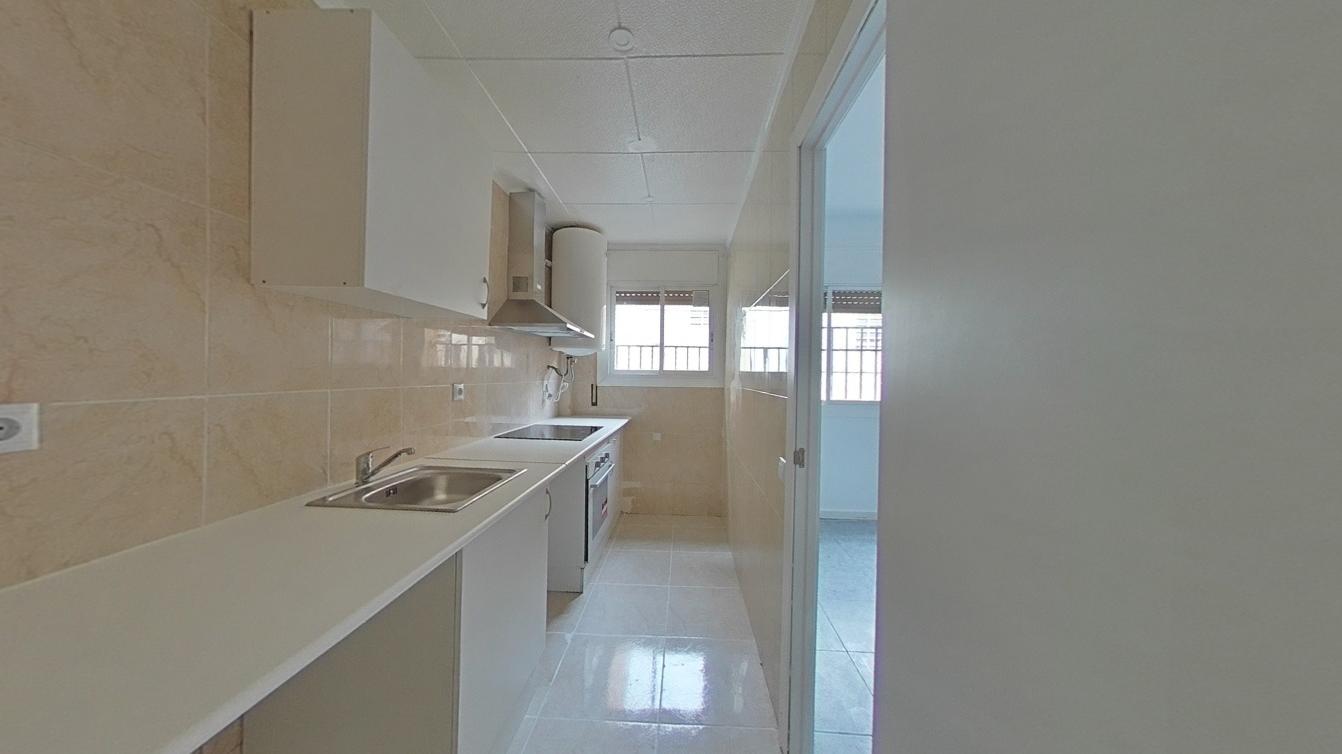 Piso en venta en calle  Narcis Monturiol