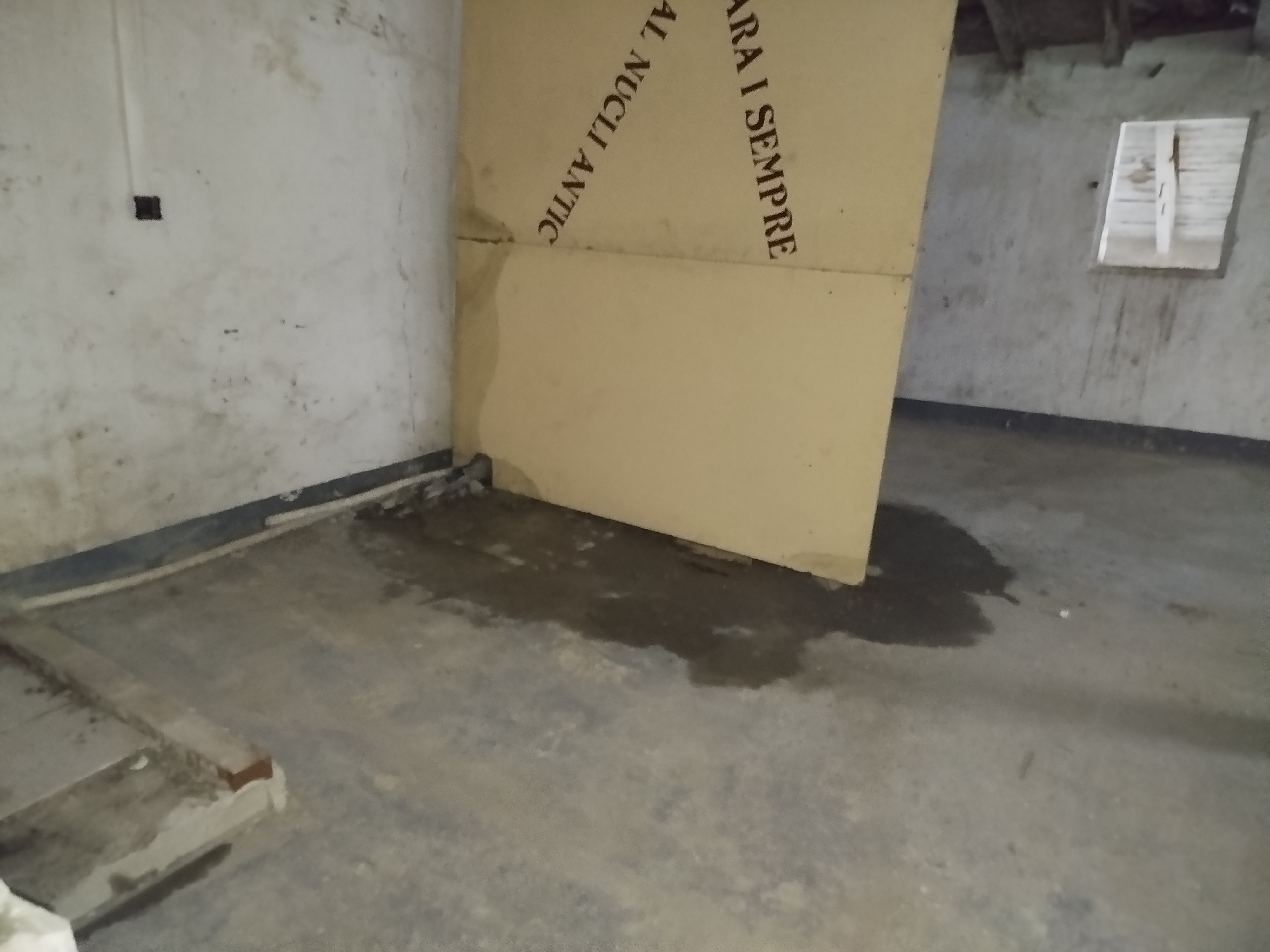 Office Building for sale in calle Clivillers, Dels