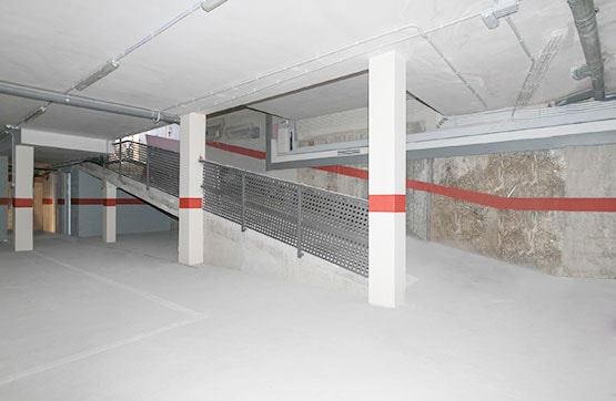 Garaje en venta en calle Barcelona