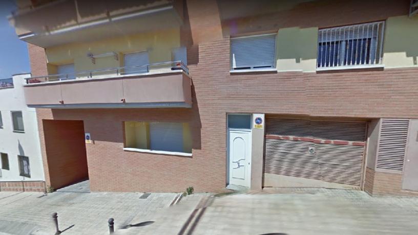Garage Dans Rue Ebre, Blanes, Gerona