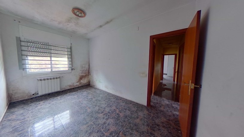 Chalet adosado en venta en calle Bedoll