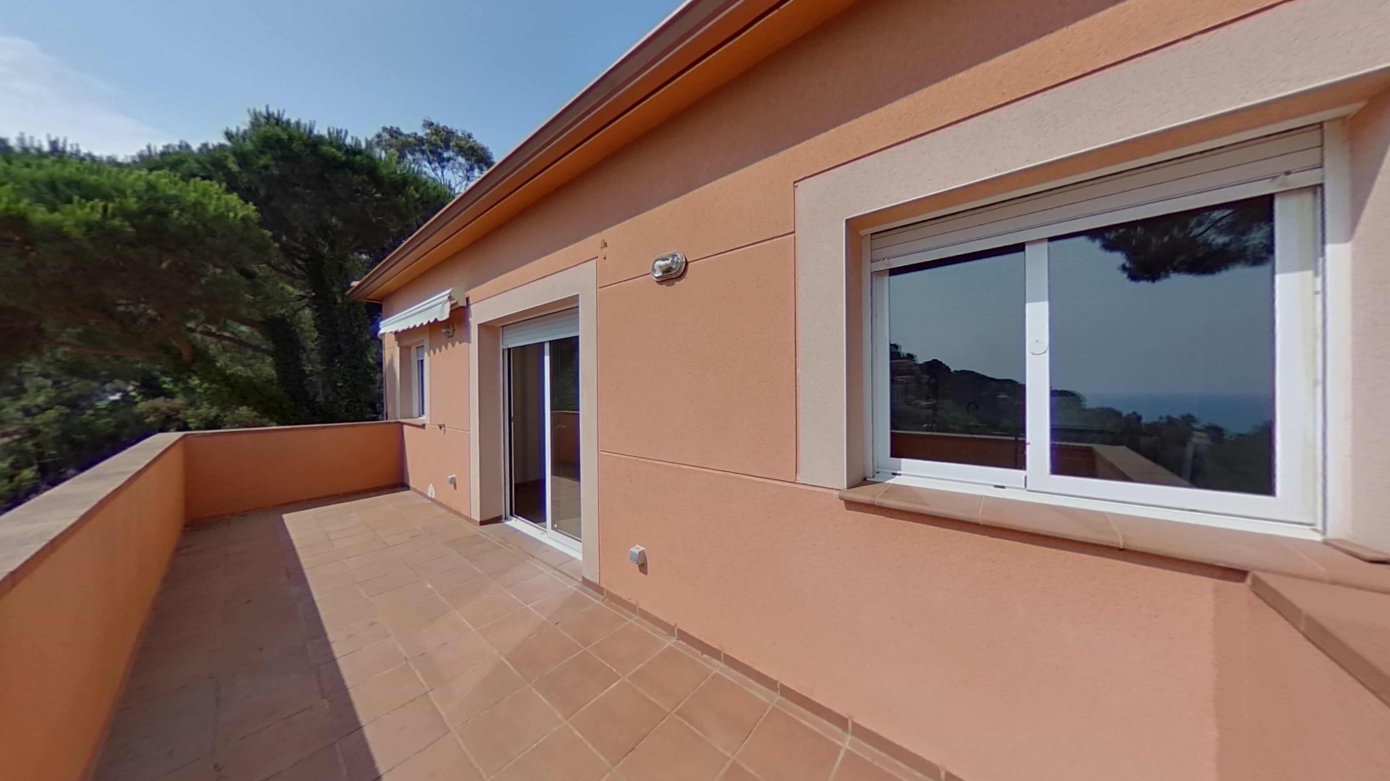 House for sale in calle Violetes