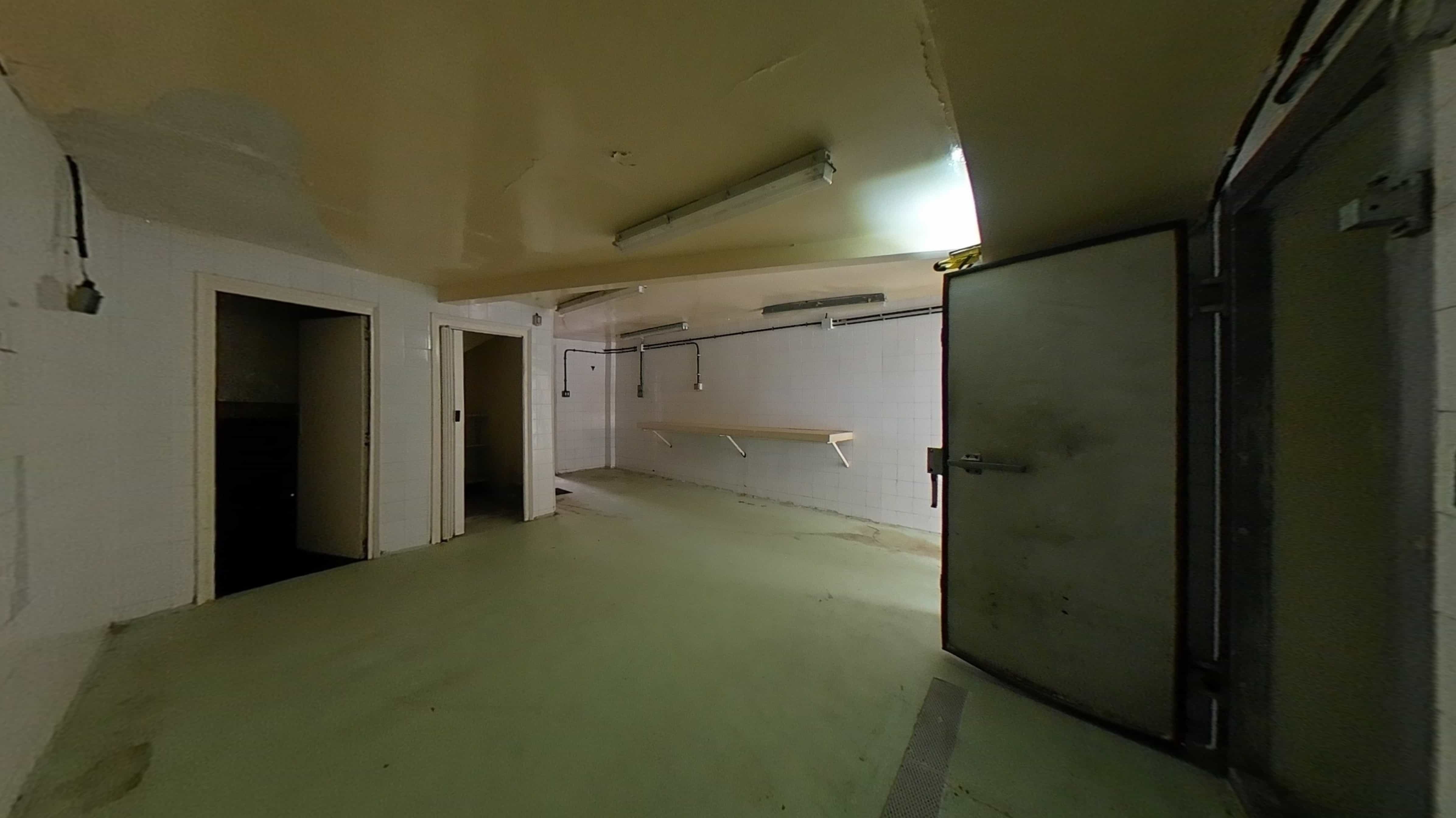 Chalet adosado en venta en calle Raval