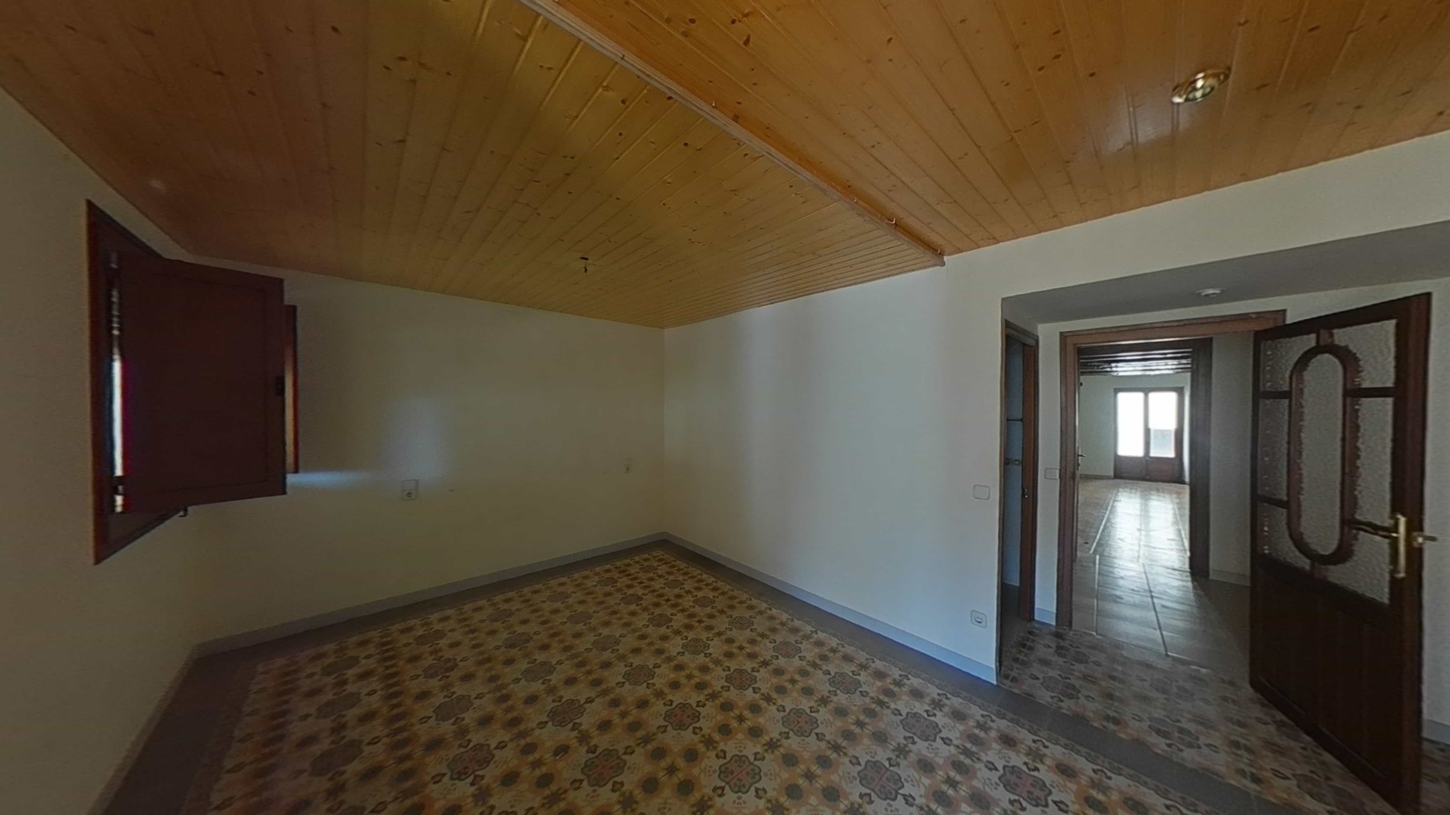 Chalet adosado en venta en calle Raval