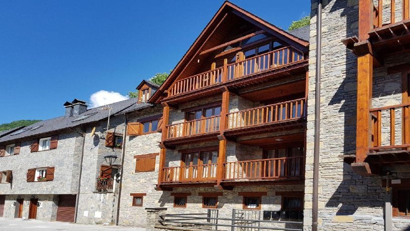 Promotion of Garages, Casteras, Bossòst