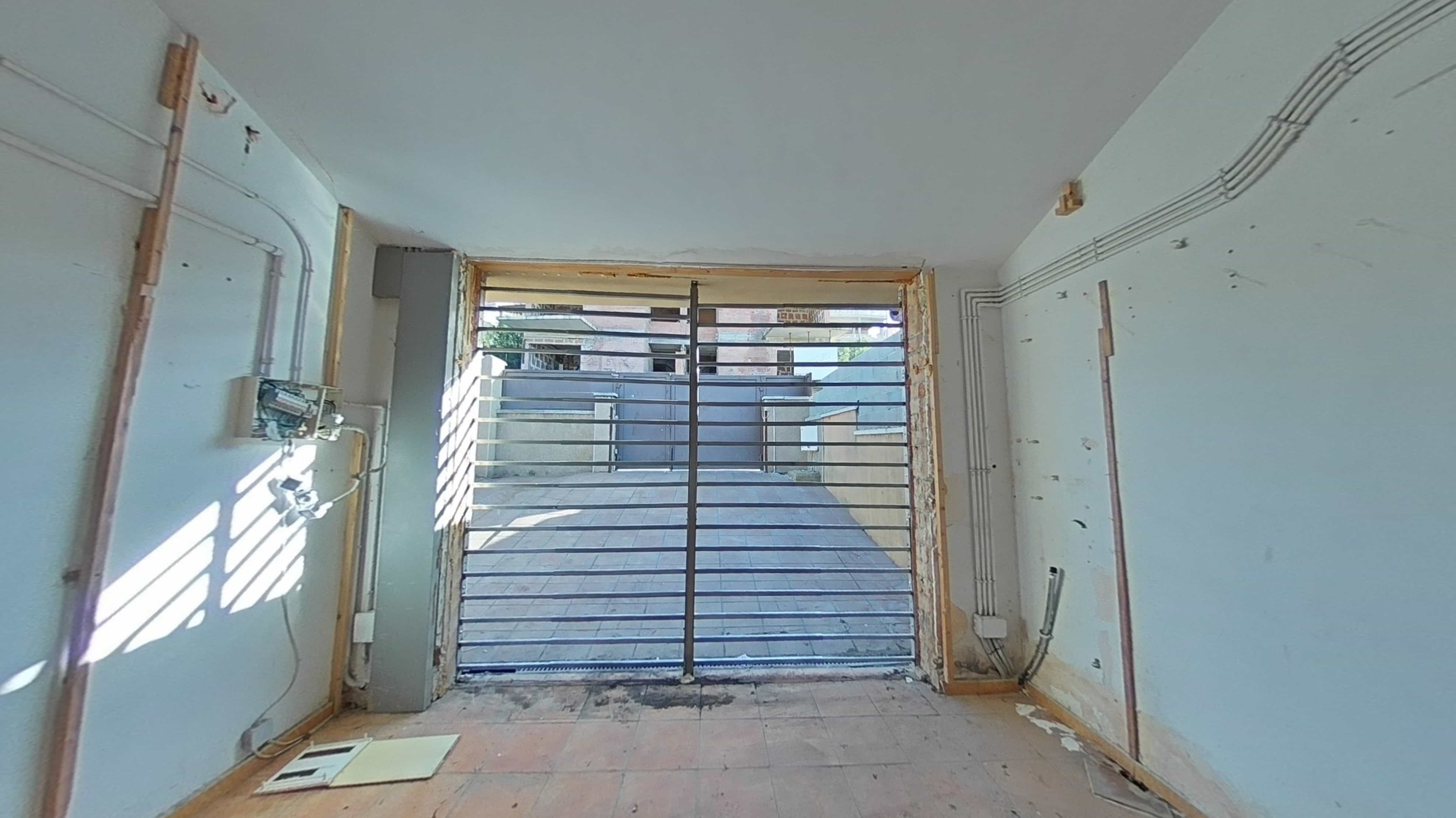 Chalet adosado en venta en avda Torre Dels Escipions