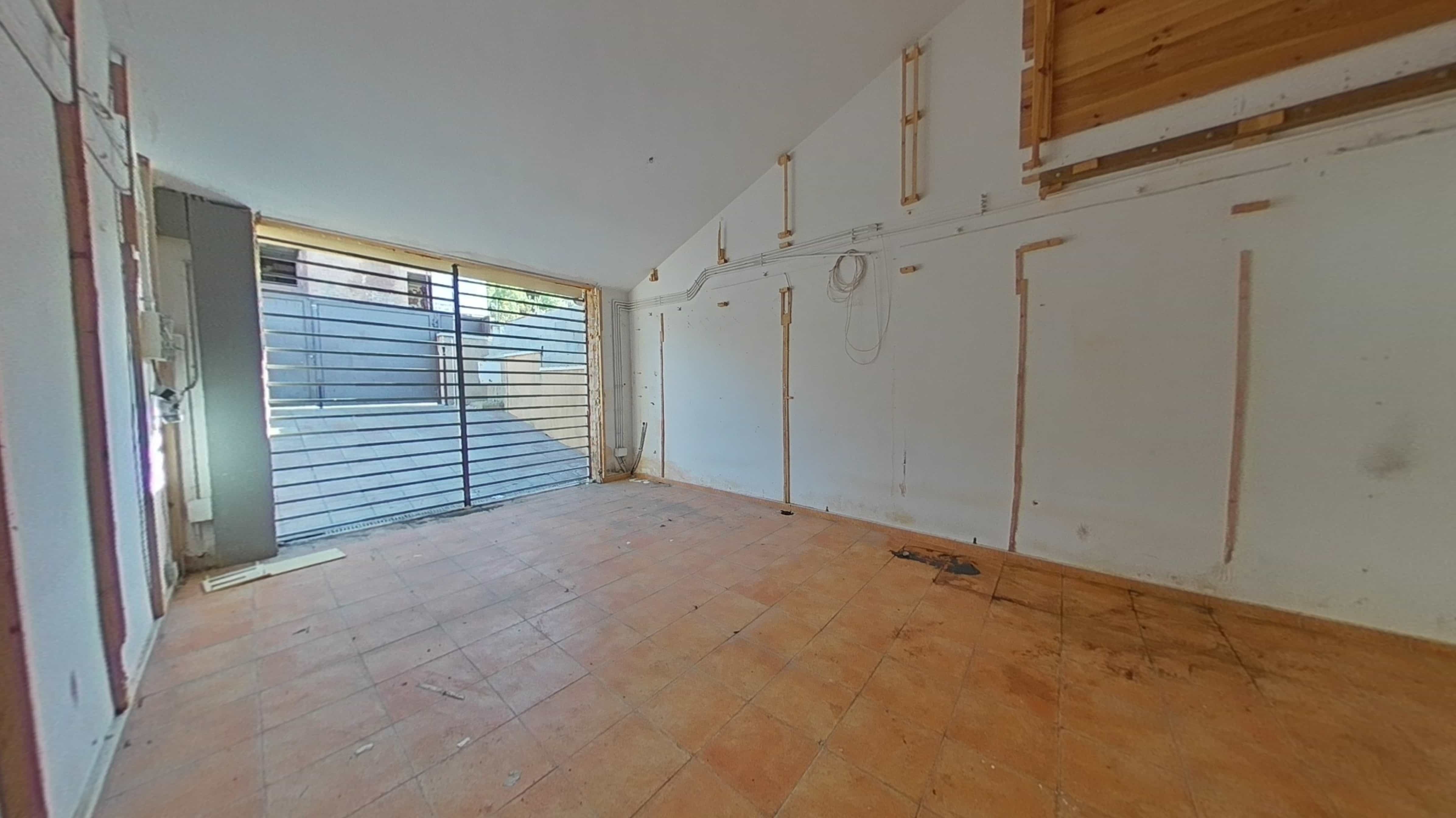 Chalet adosado en venta en avda Torre Dels Escipions