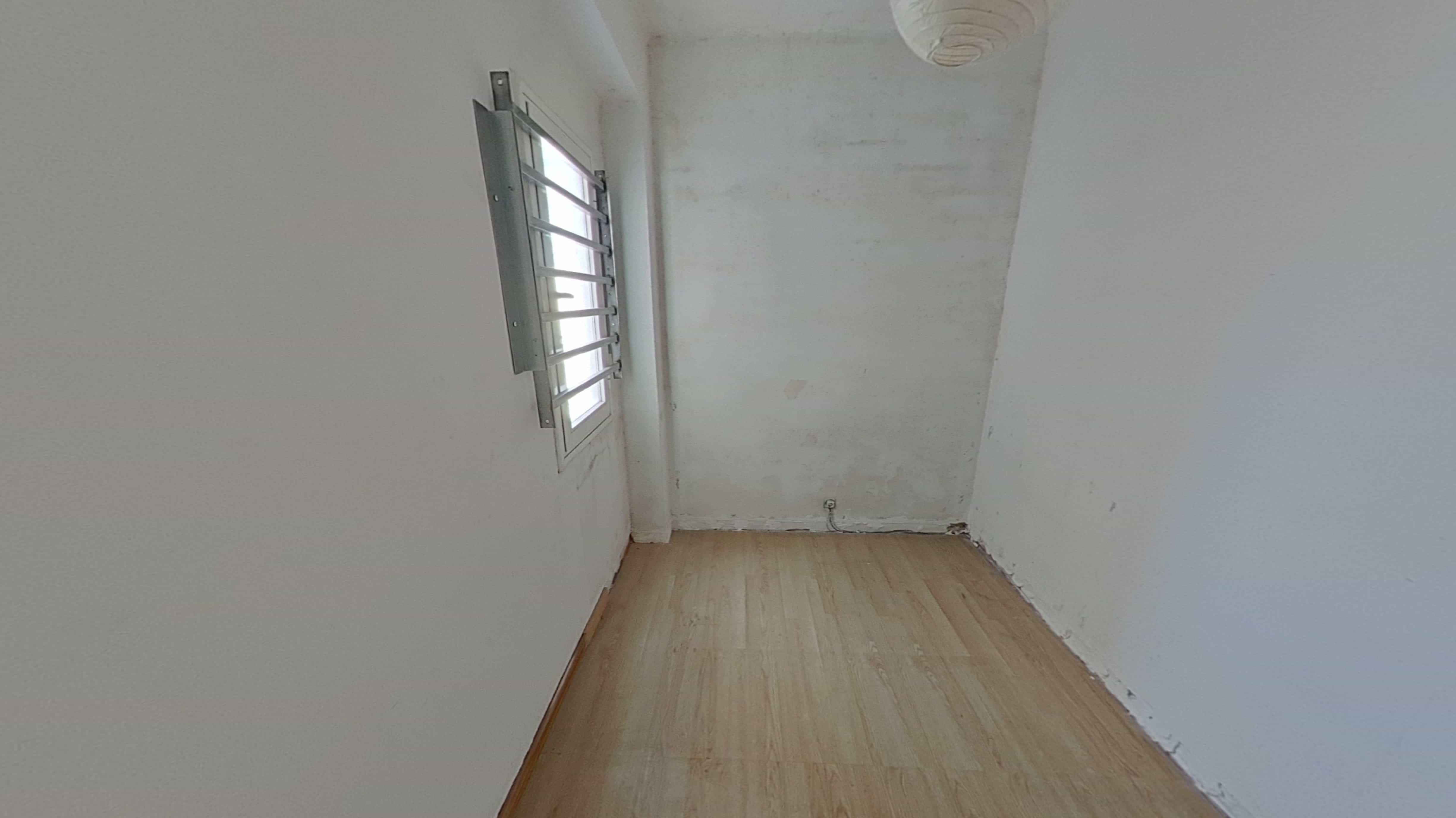 Piso en venta en calle Taquigraf Marti
