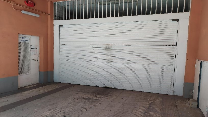 Promotion of Garages, Pare Lluna, Reus