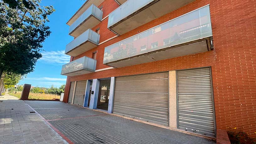 Locaux commerciaux à vendre à calle Josep Irla I Bosch