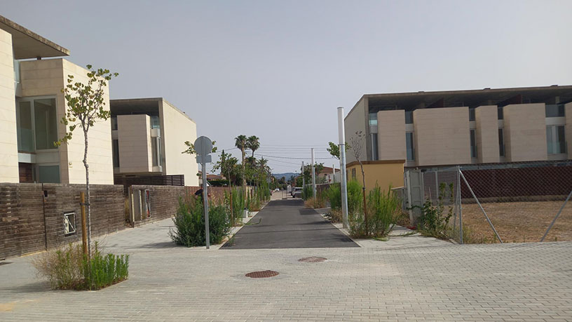 Obra parada en venta en avda Cinquena 15c