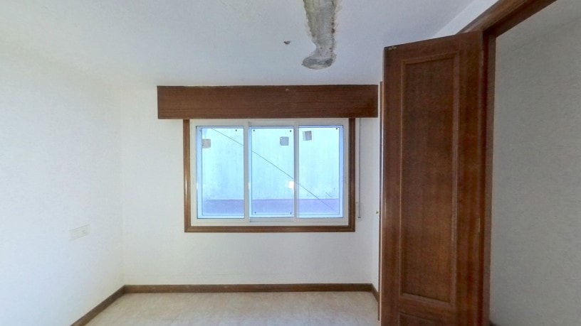 Commercial premises for sale in calle Santa Marta de Arriba