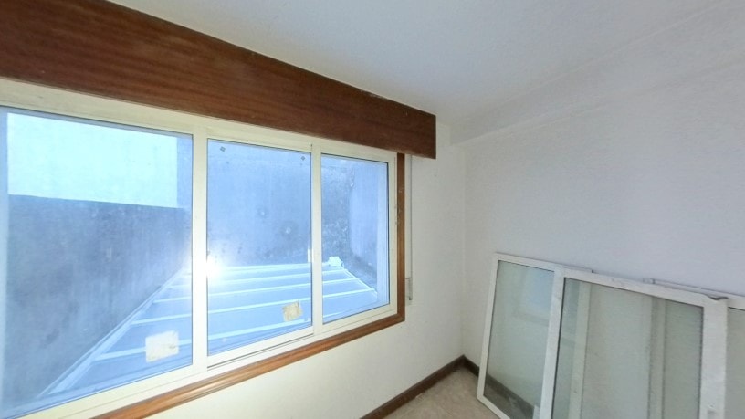 Commercial premises for sale in calle Santa Marta de Arriba