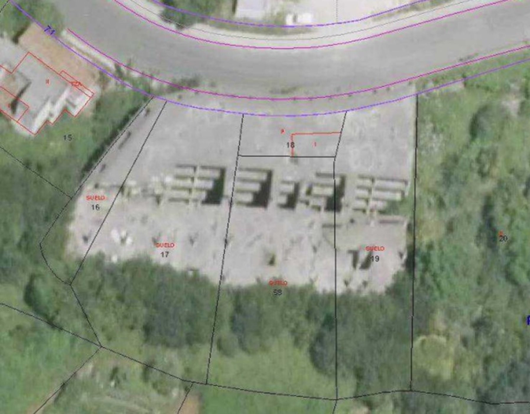 Terreno urbanizable en venta en avda De Ferrol