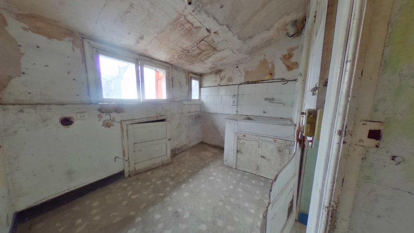 Inmueble en venta en calle Pintor Villalmil