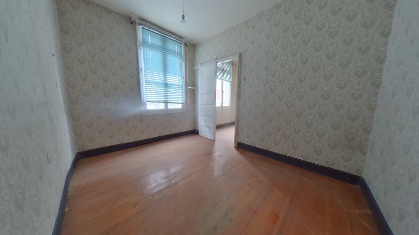 Inmueble en venta en calle Pintor Villalmil
