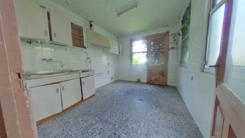 Inmueble en venta en calle Pintor Villalmil