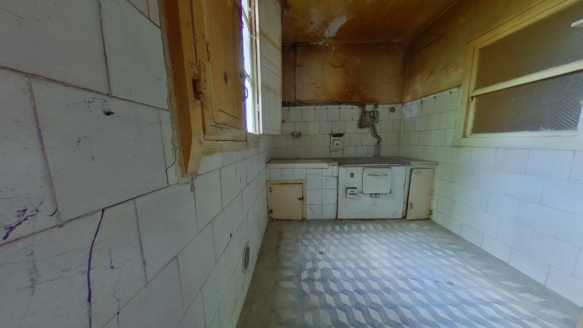 Inmueble en venta en calle Pintor Villalmil