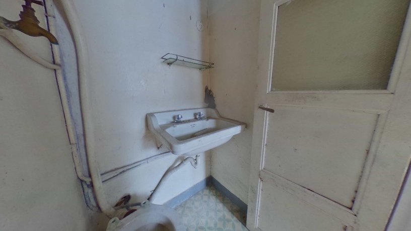 Inmueble en venta en calle Pintor Villalmil