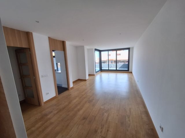 Piso en venta en calle Vila Do Bispo