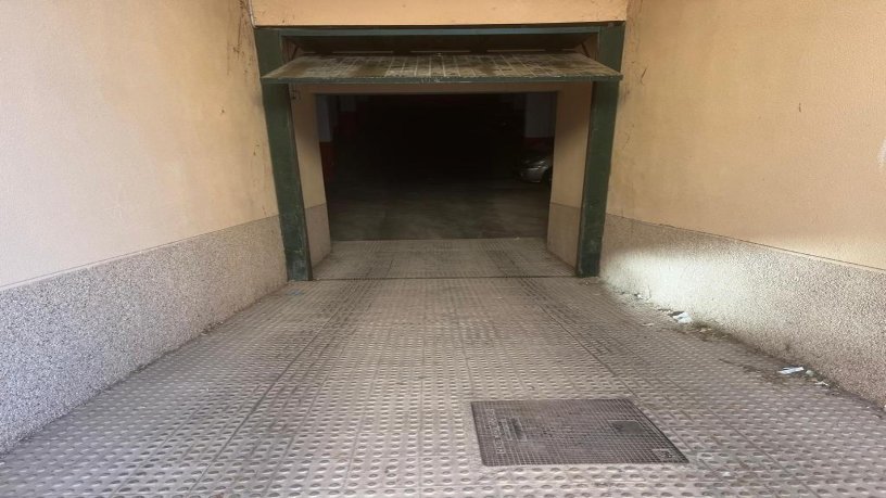 Garage for sale in calle Corts