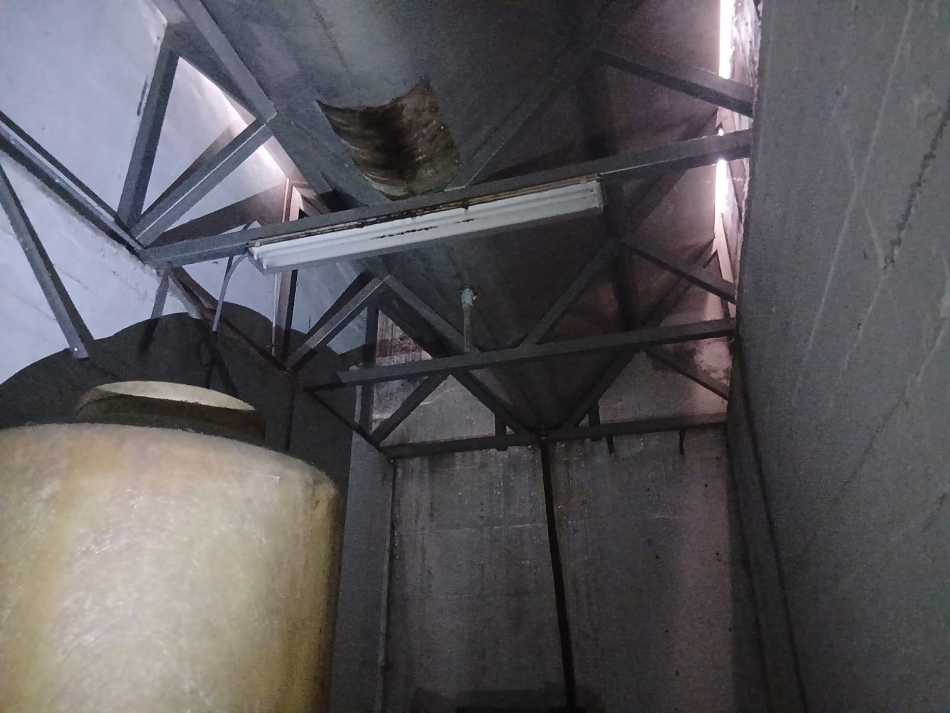 Industrial unit for sale in calle Eras de Santa Lucia