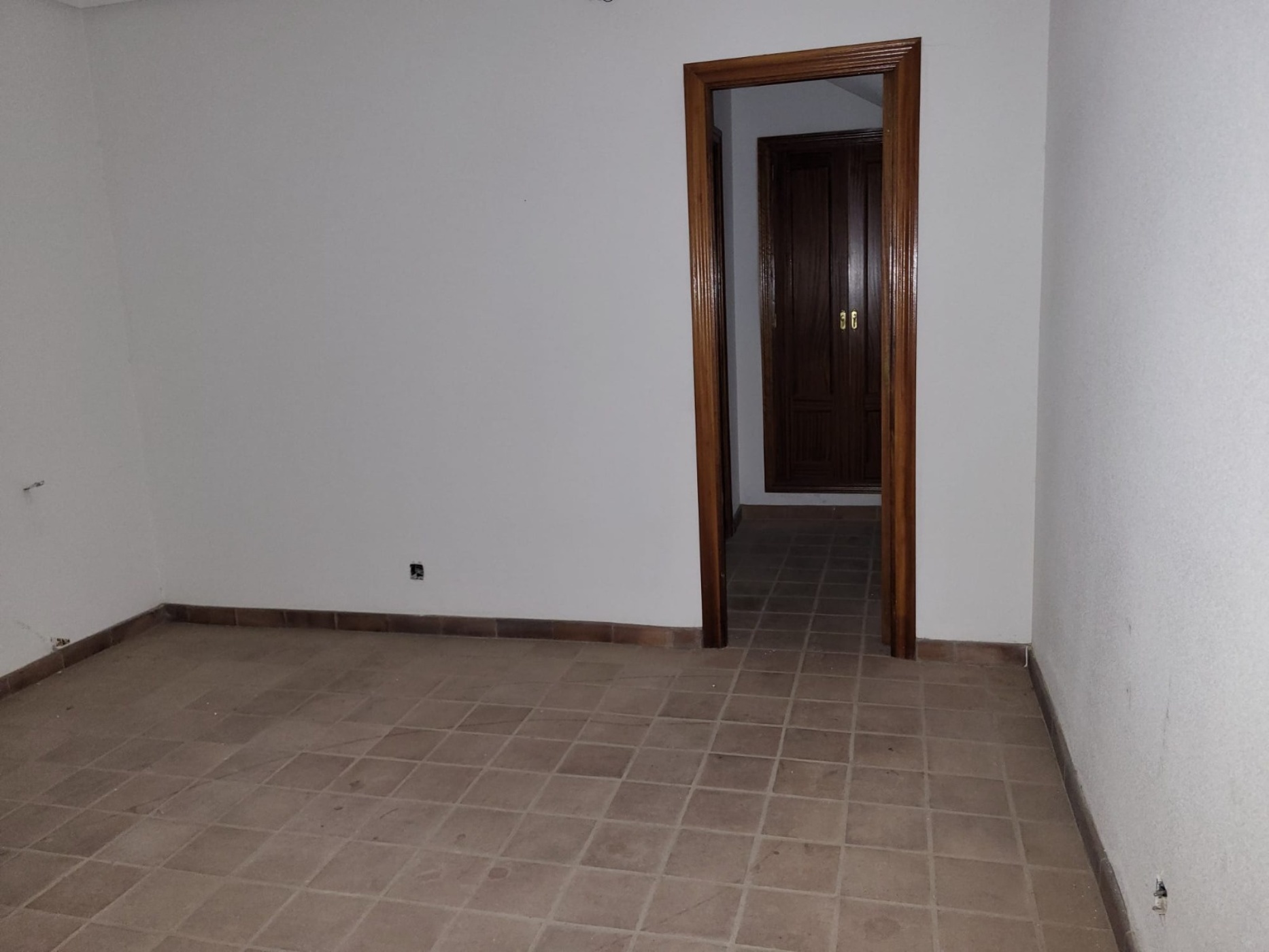 Industrial unit for sale in calle Eras de Santa Lucia