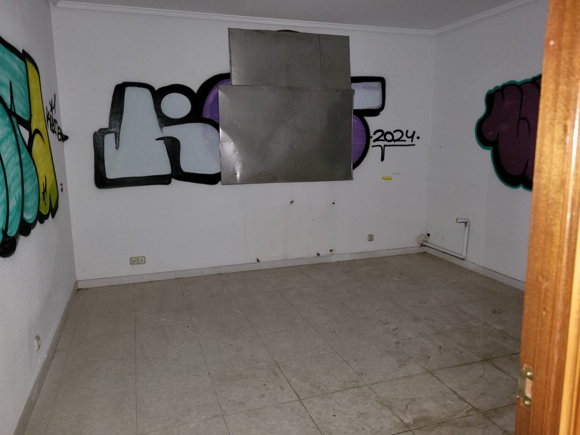 Industrial unit for sale in calle Eras de Santa Lucia
