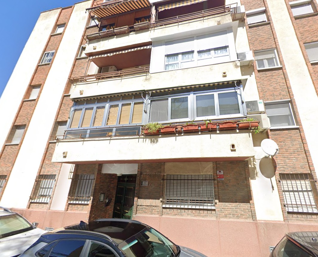 Flat On Street Venezuela, Pinto, Madrid
