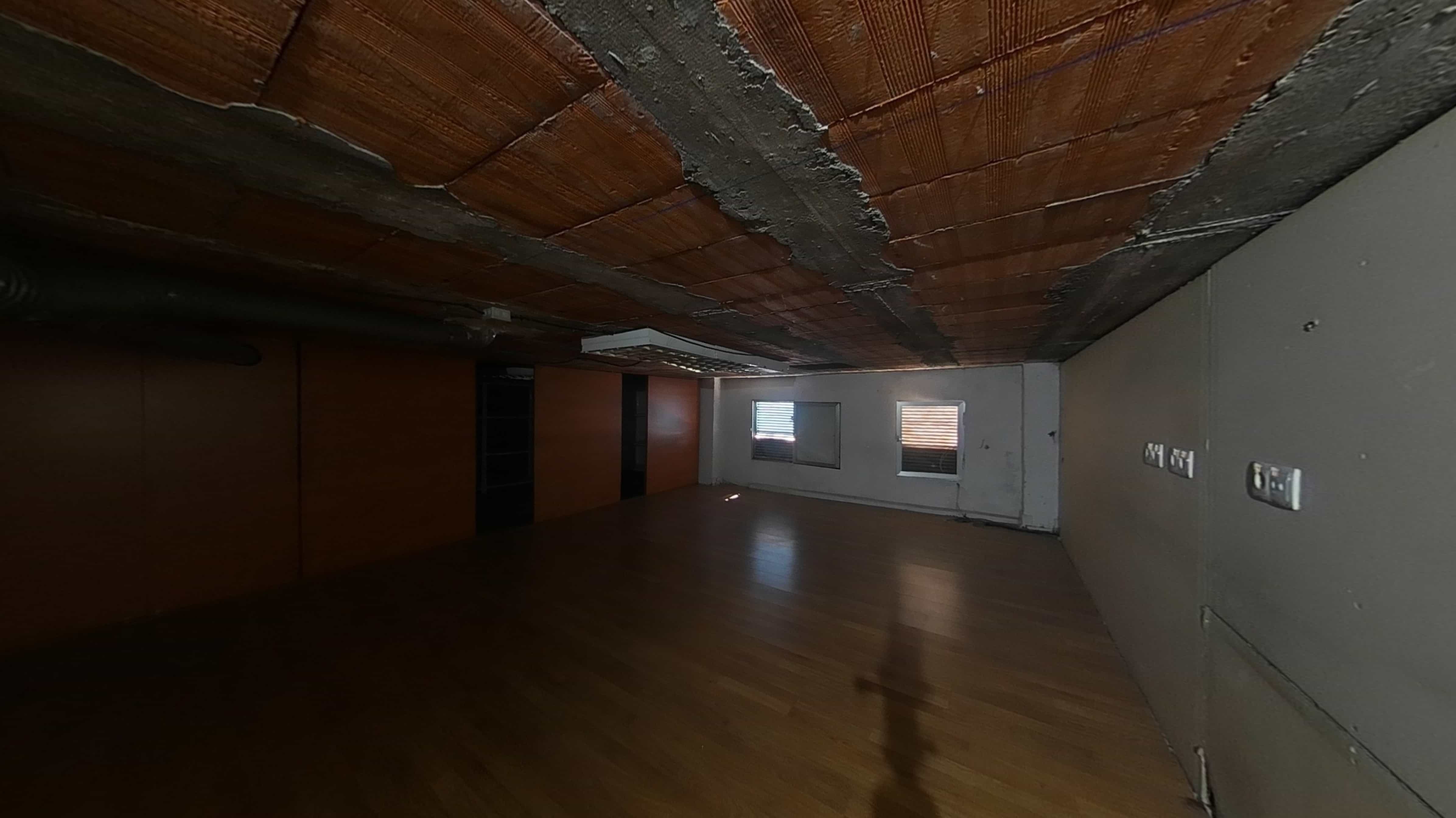 Office for sale in avda Del Pinar
