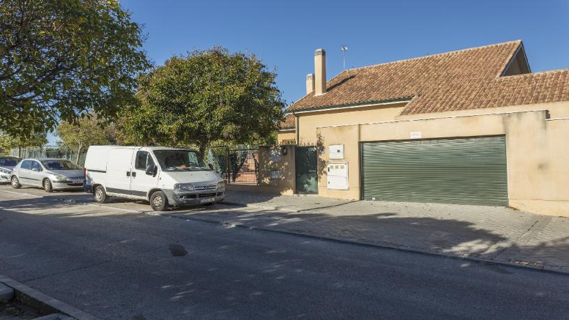 Chalet adosado en venta en calle Pilar Bardem