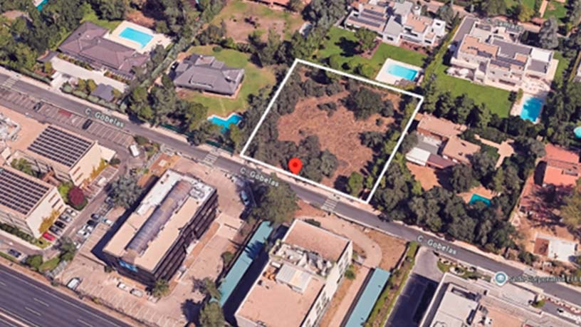 Urban ground for sale in calle Gobelas