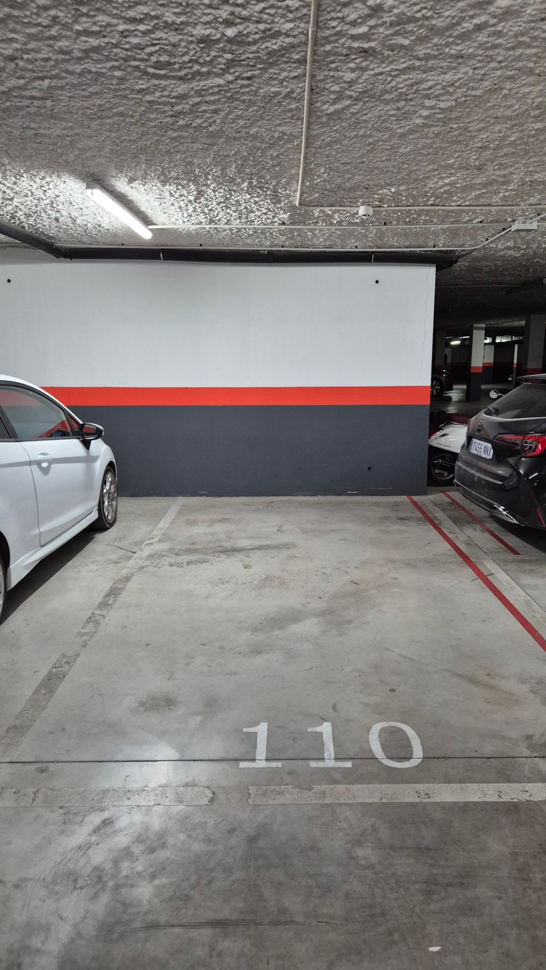 Garage for sale in calle Francisco Umbral