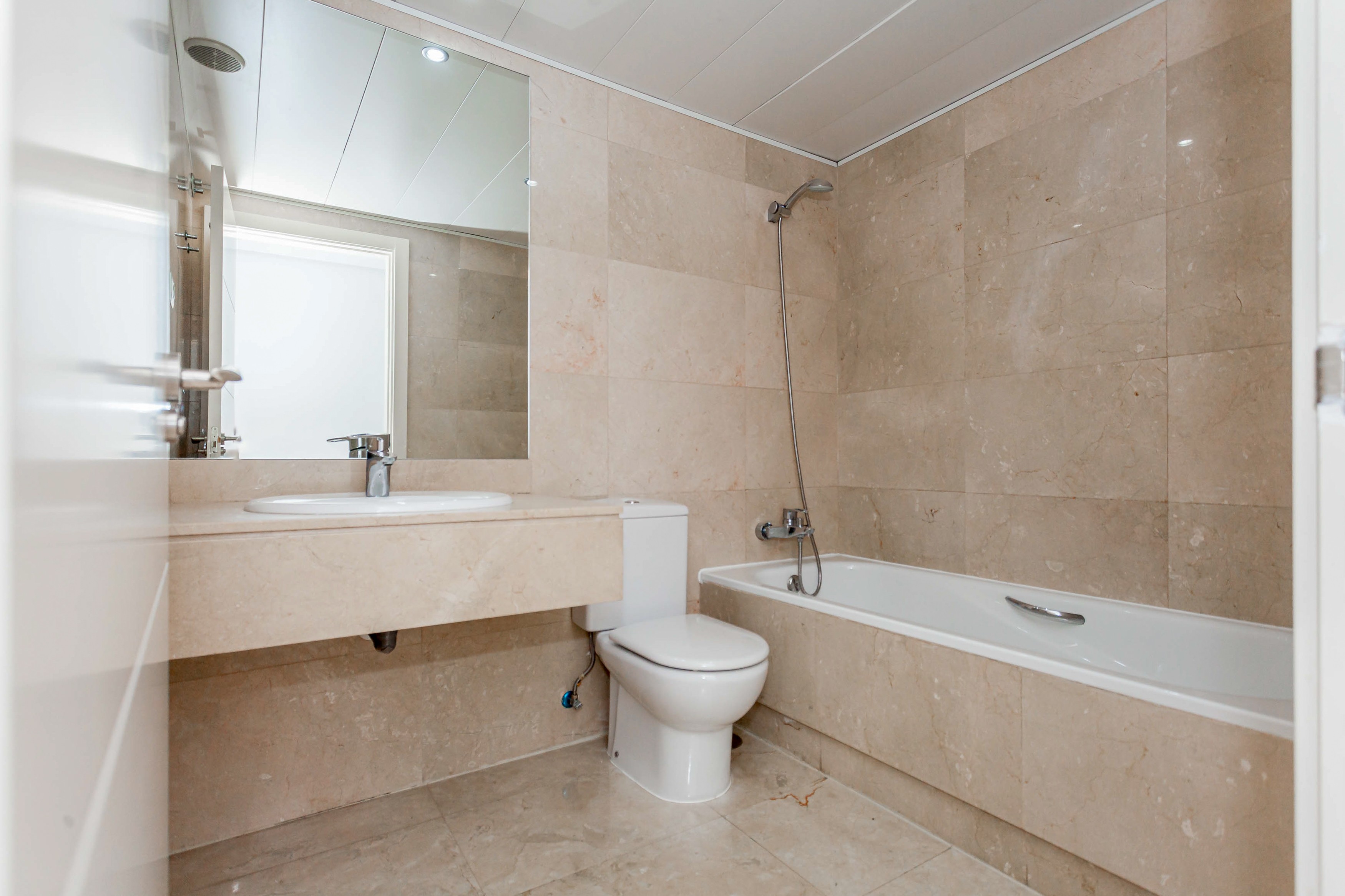 Piso en venta en calle Menendez Pidal