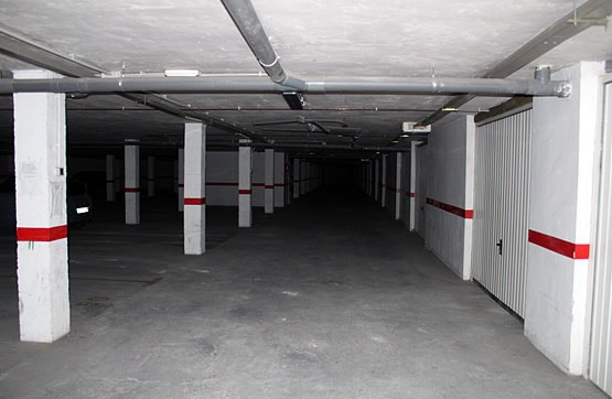 Garaje en venta en calle Tirso de Molina, 2-44
