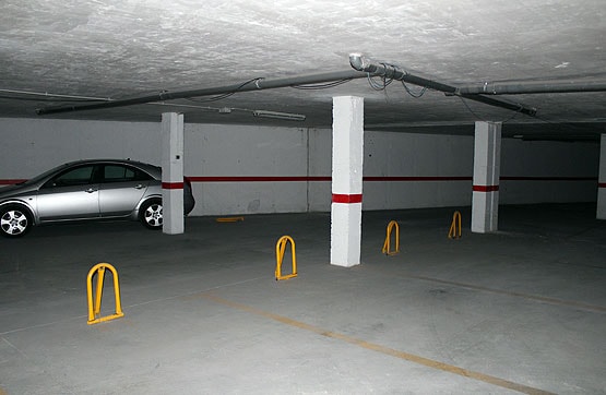 Garaje en venta en calle Tirso de Molina, 2-44