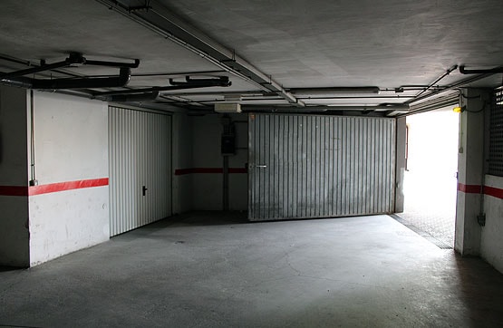 Garaje en venta en calle Tirso de Molina, 2-44