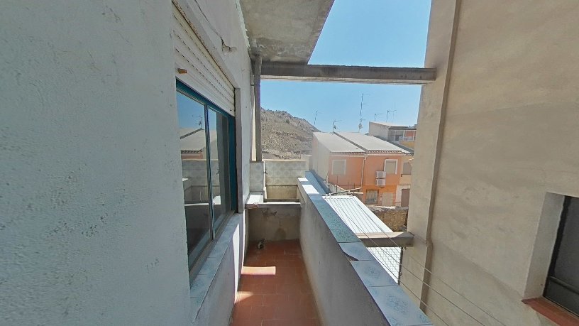 Piso en venta en calle General Sanjurjo