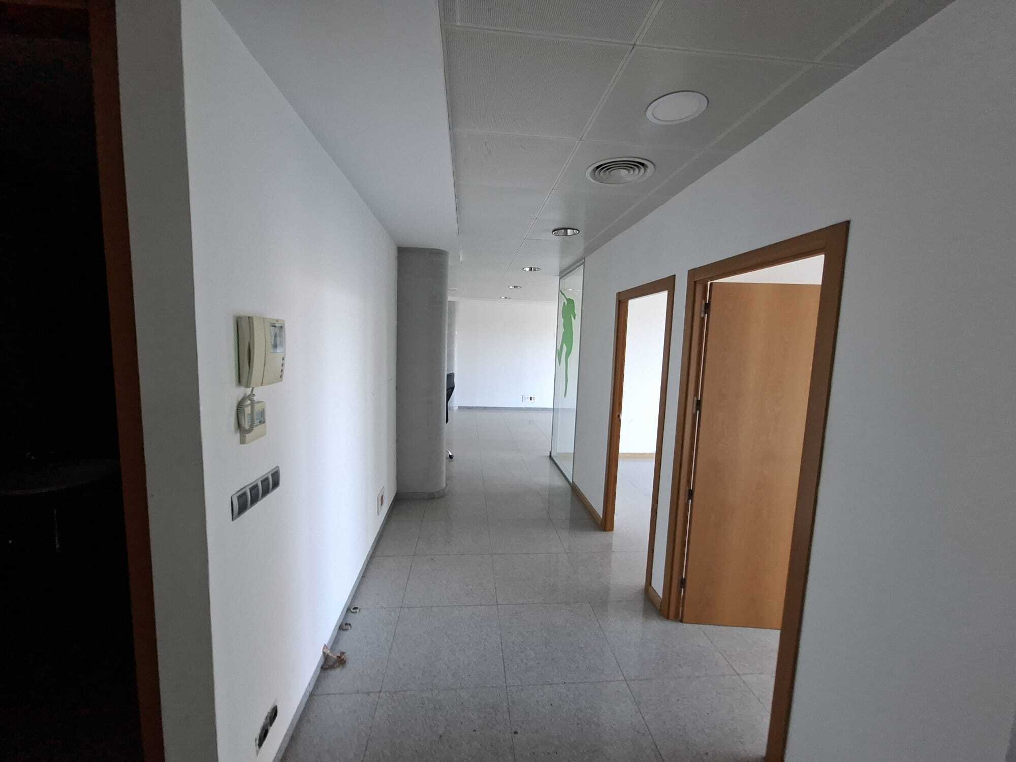 Office for sale in calle De la Condesa