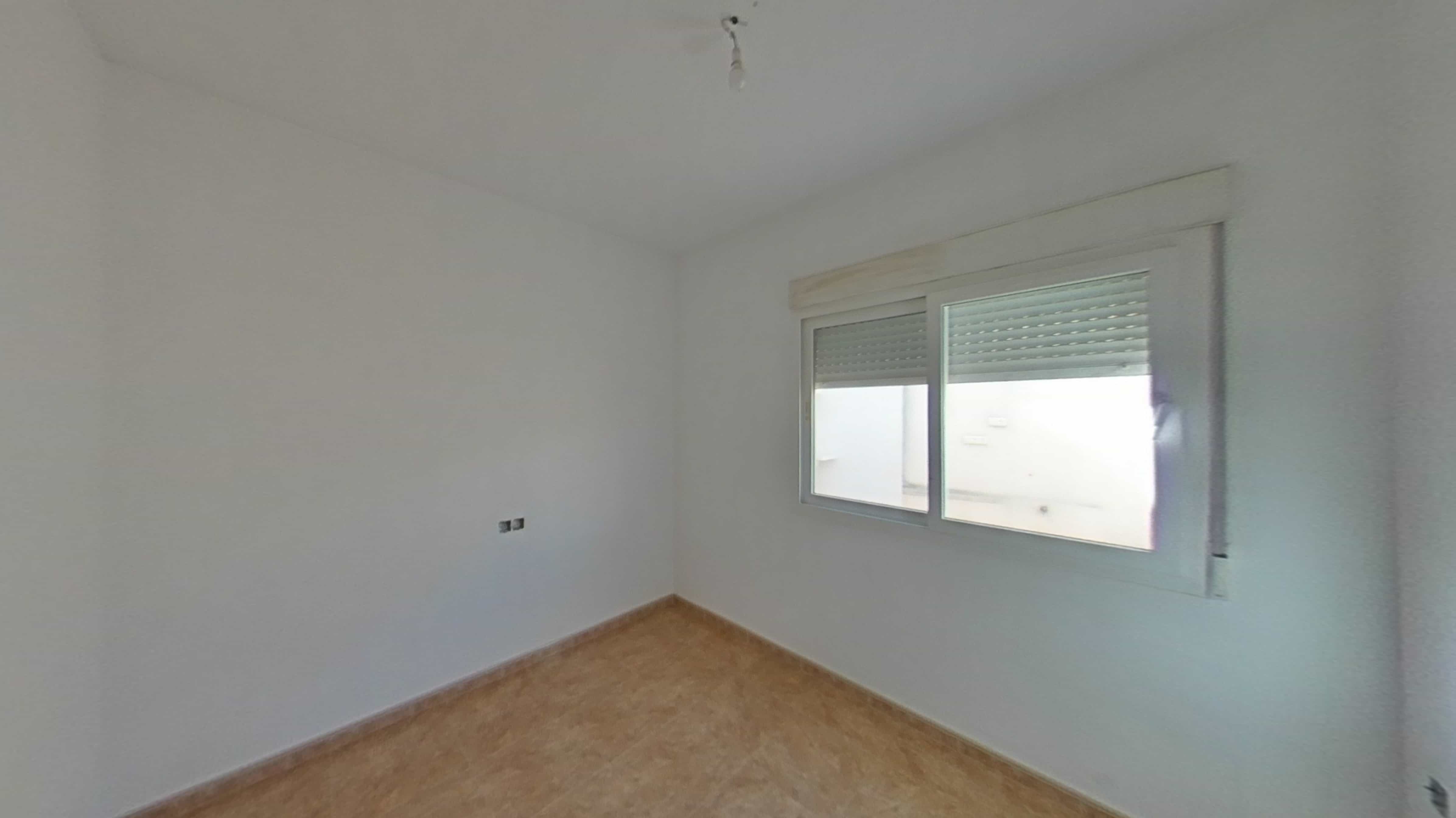 Chalet adosado en venta en calle Mapache