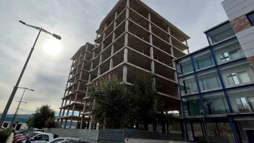 Work stopped for sale in lugar Parque de Oficinas Oeste