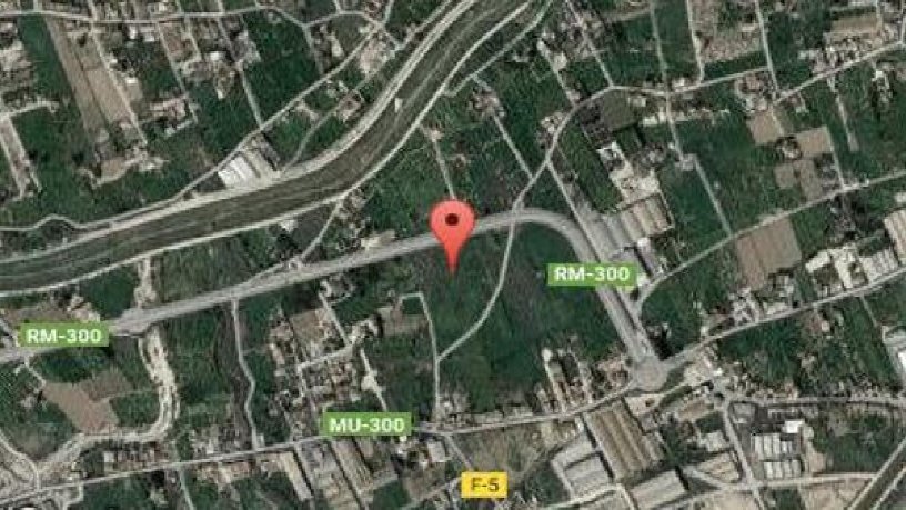 Terreno urbanizable en venta en calle Beniajan