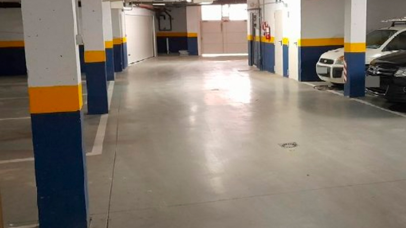 Garage à vendre à urb El Valle Golf Resort