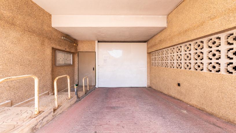 Garaje en venta en calle LogroƱo