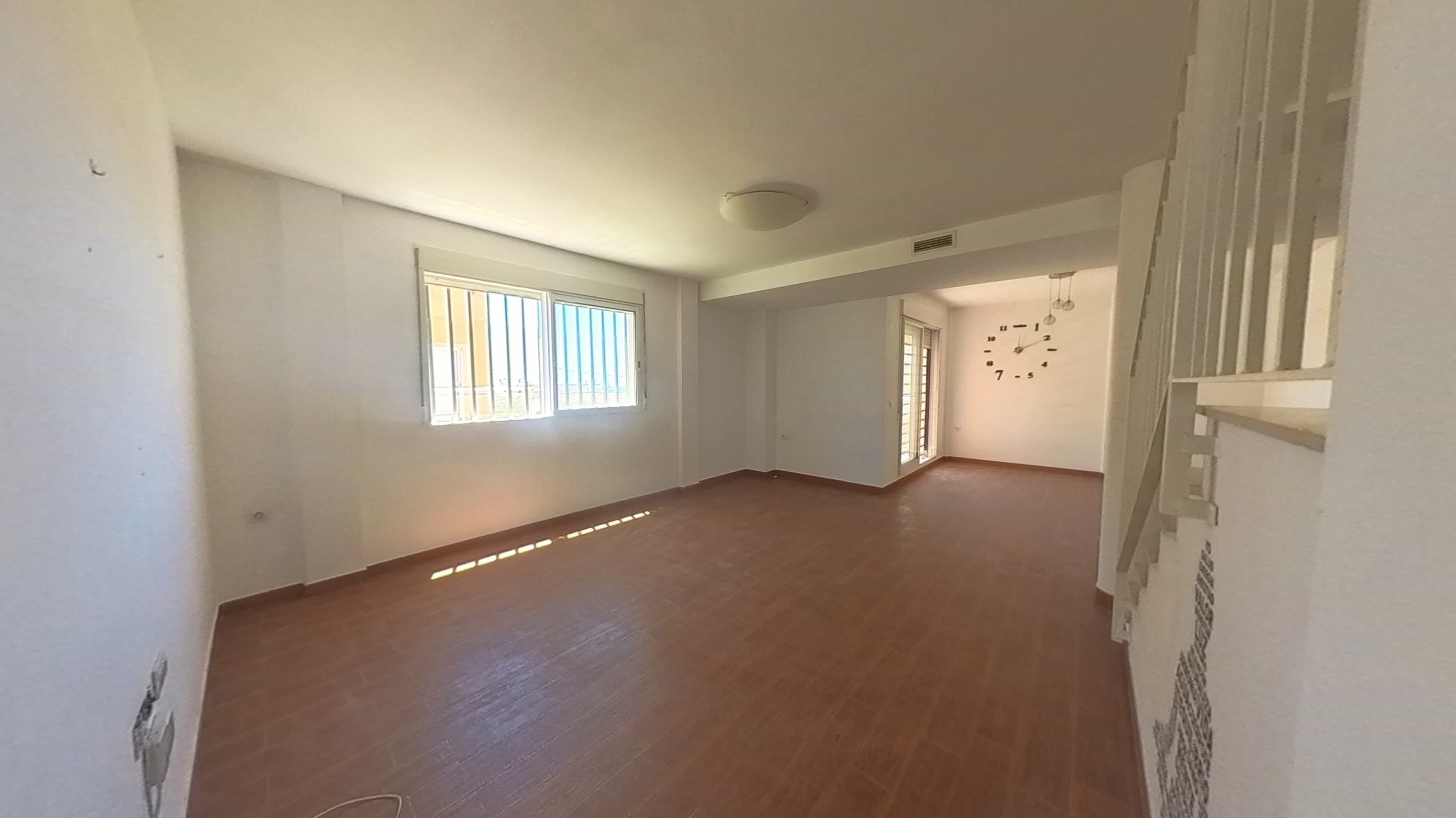 Chalet adosado en venta en avda Escandinavia