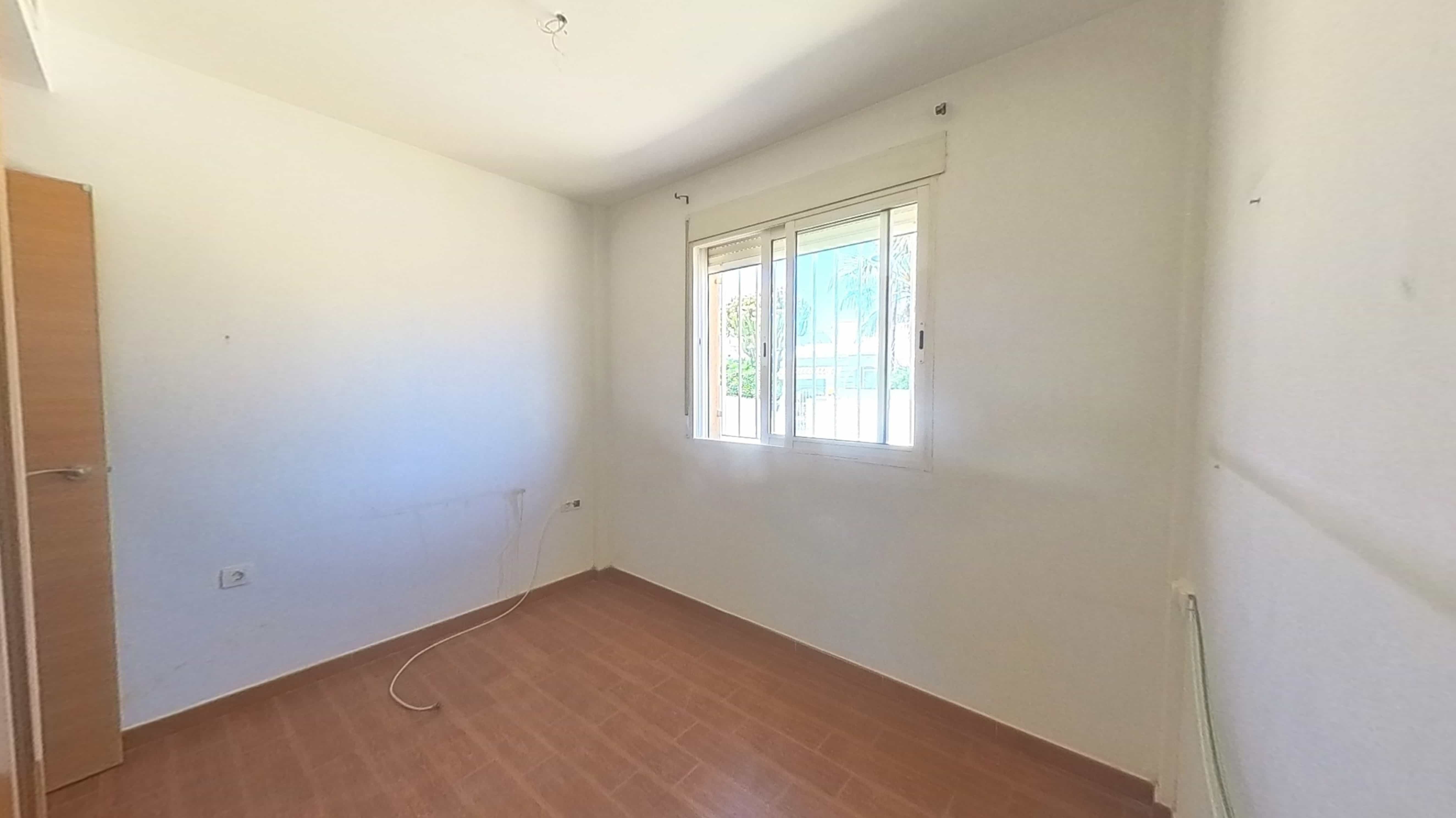 Chalet adosado en venta en avda Escandinavia